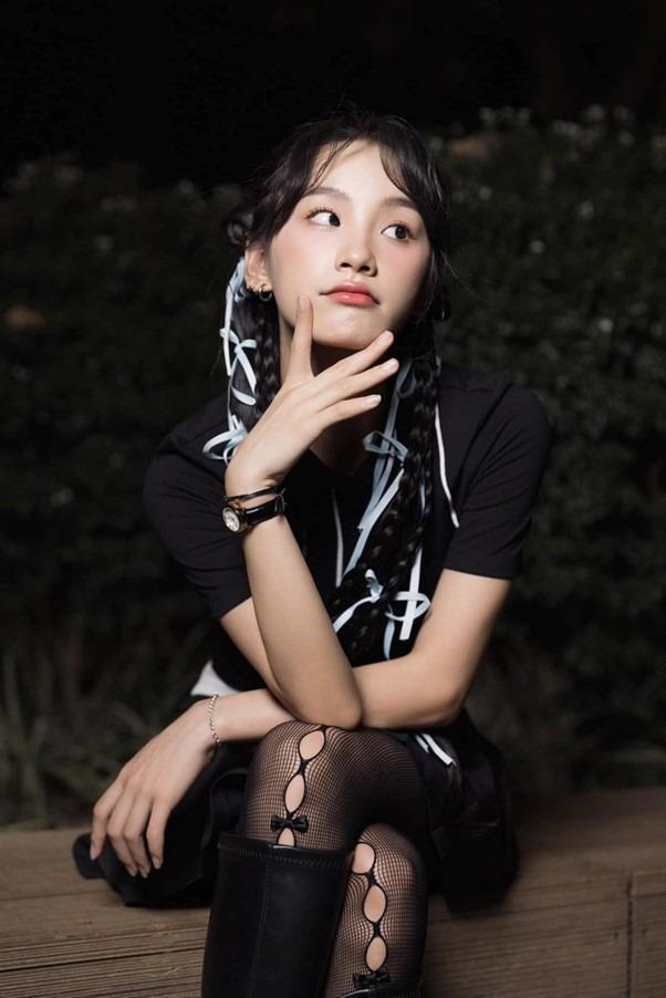 Hot girl người Tày khiến con trai nghệ sĩ Vân Dung bắt cưới là ai?-9