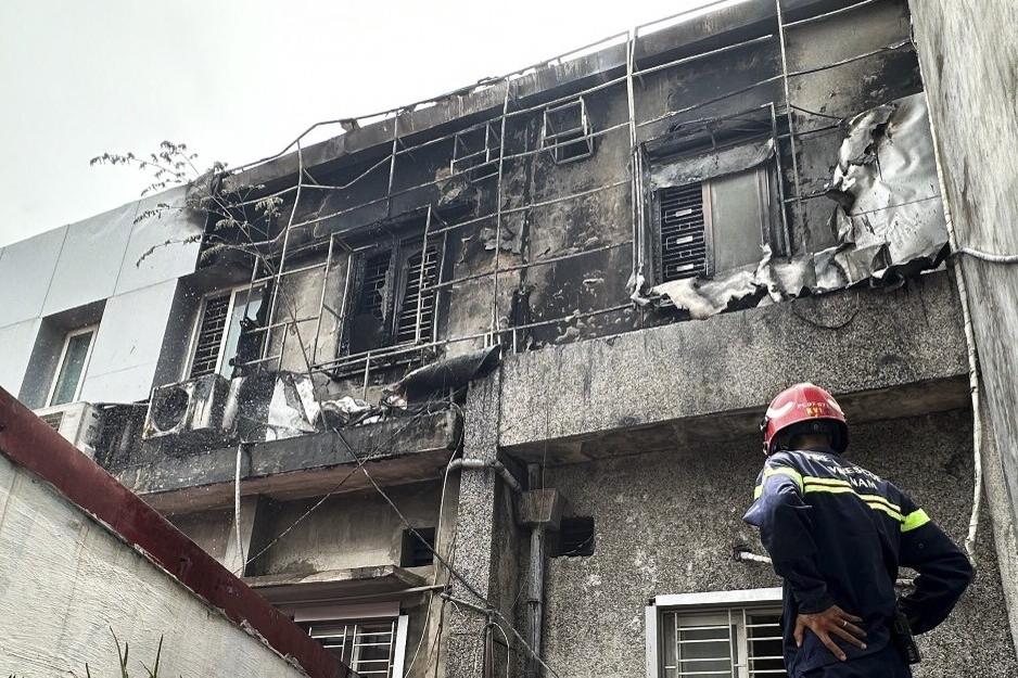 Cả nhóm nhận án tù sau màn giăng bẫy lừa tình cũ giúp bạn-2