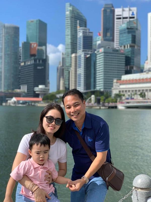 Thân thế 2 em bé con nuôi của ca sĩ Ngọc Sơn-2