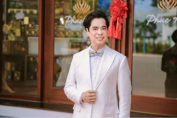 Thân thế 2 em bé con nuôi của ca sĩ Ngọc Sơn-3