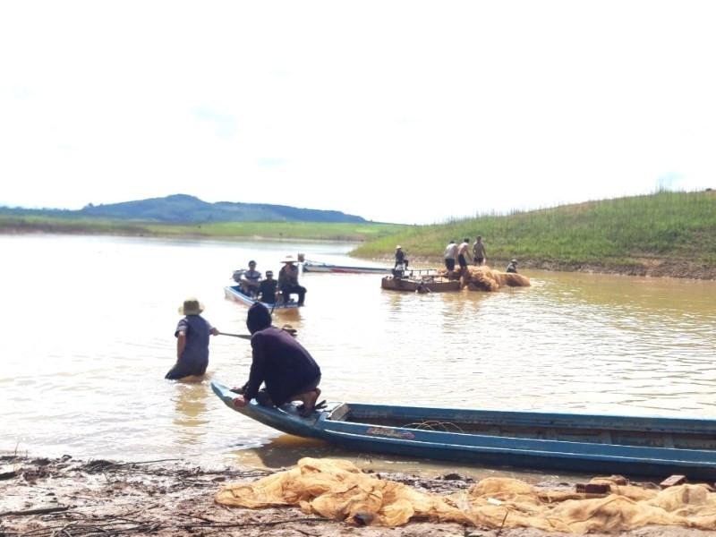 Thai phụ lao xuống hồ cứu con và cháu, cả 3 người tử vong-2