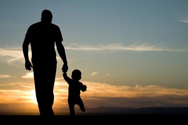 Nghe chồng đòi ly hôn vì chê vợ xấu xí, vợ đồng ý và làm luôn một việc suốt 5 năm khiến anh vô cùng ân hận-2