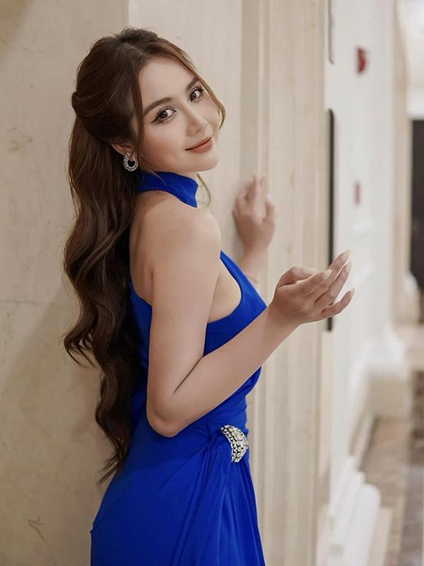 Huyền Lizzie sở hữu làn da trẻ trung ở tuổi 34 nhờ cách đáng tham khảo