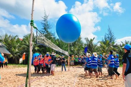 Không dám đi du lịch, mất đoàn kết nội bộ vì 'ám ảnh' hoạt động teambuilding