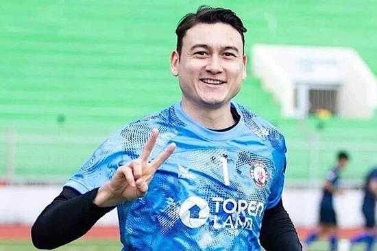 Rộ tin đồn xuống Hạng Nhất, Đặng Văn Lâm vẫn được CLB Bình Định sử dụng