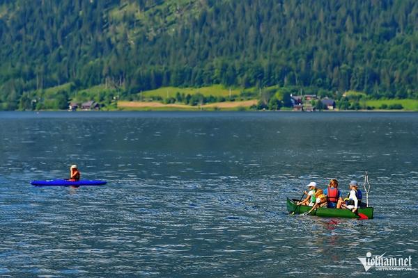 Ngắm Hallstatt - làng cổ ven hồ được mệnh danh đẹp nhất thế giới-13