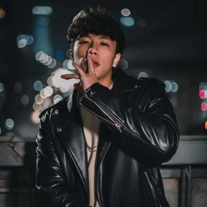 Loạt ảnh hiếm thời còn đi học của Chải con trai nghệ sĩ Vân Dung