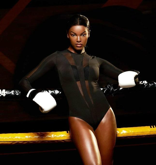 Cô gái bị 14.000 khán giả tẩy chay vì tiếp tục thi hoa hậu-1