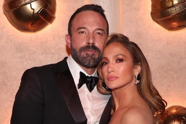 Ca sĩ Jennifer Lopez bất ngờ nộp đơn ly hôn chồng thứ 4-2