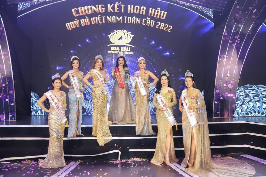 Bao giờ các cuộc thi hoa hậu được thanh lọc?