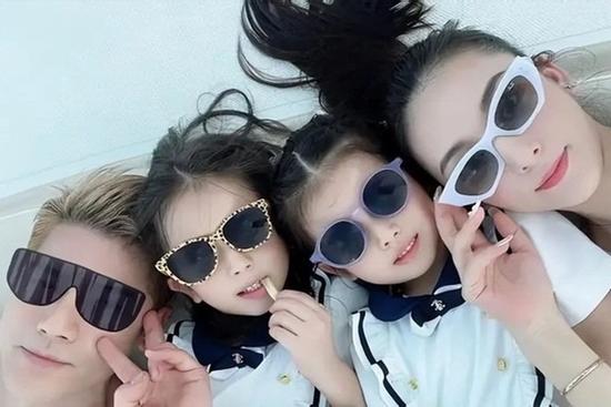 Lộ ảnh con gái Quách Phú Thành khiến truyền thông khen ngợi