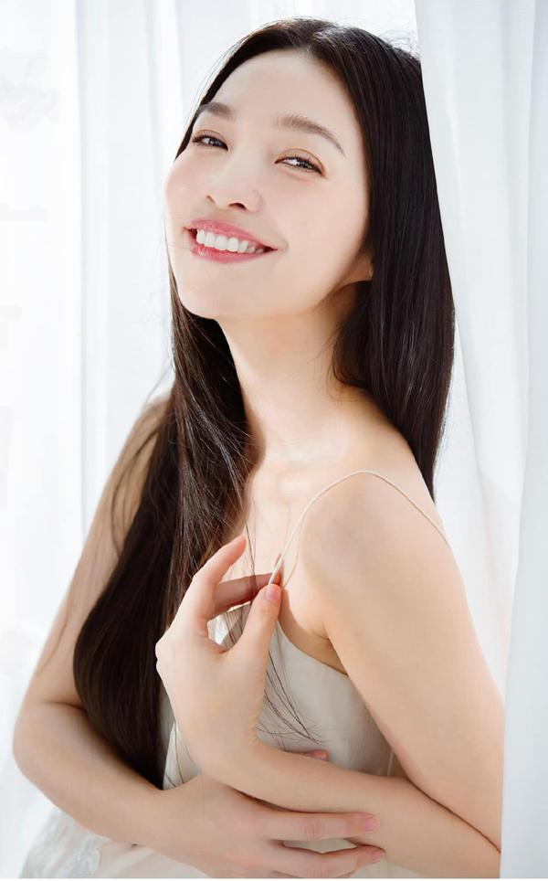 Nữ ca sĩ nổi tiếng Làn Sóng Xanh những năm 2000 có làn da đẹp nhờ mẹo chăm sóc ít ai biết-1