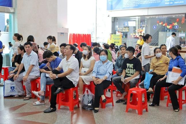 Tân sinh viên đi nhập học từ mờ sáng-1