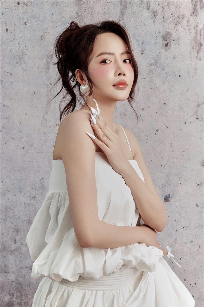 ‘Hoa khôi bolero’ bị bạn lừa tiền, tình duyên lận đận, 33 tuổi vẫn sợ yêu-4