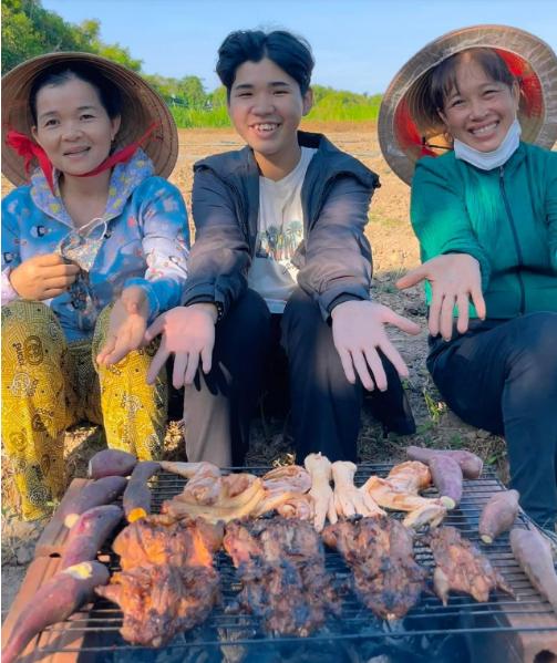 Hai nông dân miền Tây làm TikTok triệu view, dân mạng xem mãi không chán-2