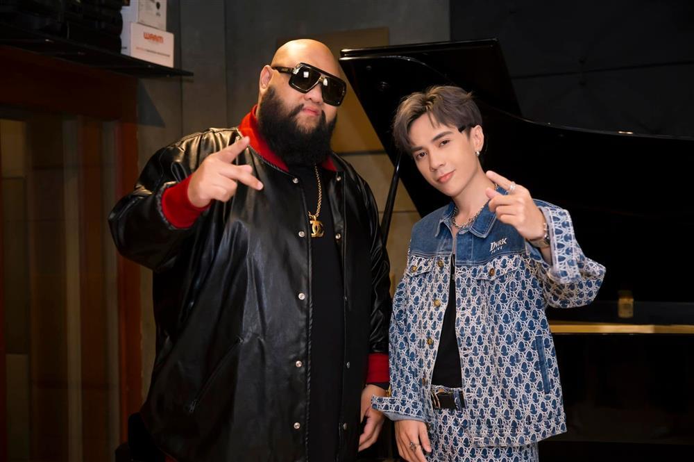 Rap Việt lại gây tranh cãi-1