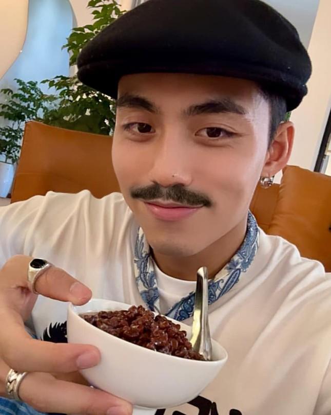 MONO: Tôi cũng cố gắng tìm tình yêu, nhưng chưa đâu vào đâu-2