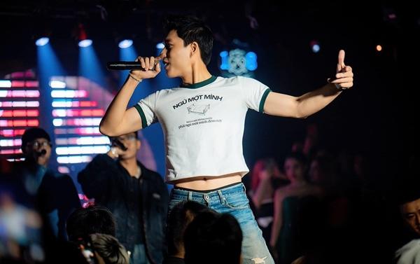 Nam rapper đẹp trai, nhiều fan, có người yêu xinh như hoa hậu là ai?-8