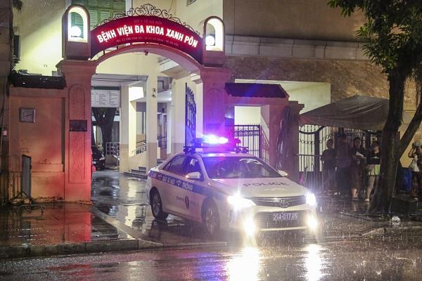 Chuyến bay lùi giờ cất cánh 27 phút, hành khách vui vì lý do rất đặc biệt-3