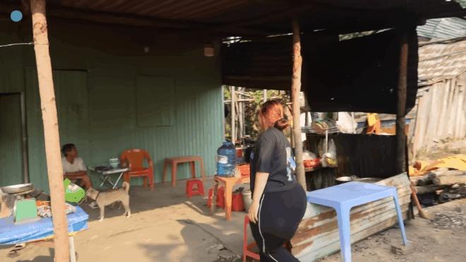 Cô gái Kon Tum có vòng 3 lên tới 170cm, chỉ có 2 chiếc quần: Nhiều người ngỏ lời yêu nhưng không dám nhận-2