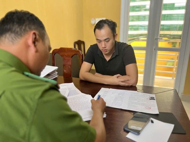 Đối tượng bị truy nã đặc biệt nguy hiểm Lê Văn Minh ra đầu thú-1