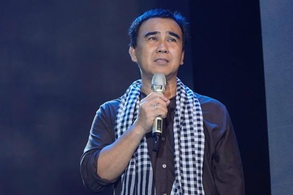 Quyền Linh xúc động khi nhắc về cha: Tôi giấu nỗi đau suốt nhiều năm-5