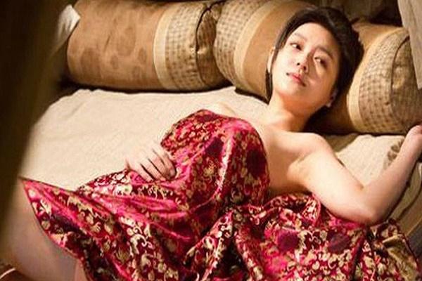 Con nợ đi resort sang chảnh, chủ nợ bóp mồm bóp miệng vì không đòi được tiền-2