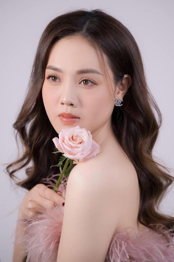 Mối quan hệ mẹ kế - con chồng nhà một NSND nổi tiếng đất Bắc: Con gái biết ơn mẹ kế-1