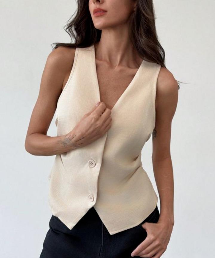 Kiểu cổ áo nào phù hợp với cơ thể của bạn?-3