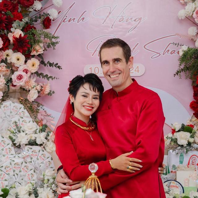 Anh Tây điển trai định tán cô em nhưng cái kết lại cưới cô chị, nói xấu vợ Việt cực siêu-6