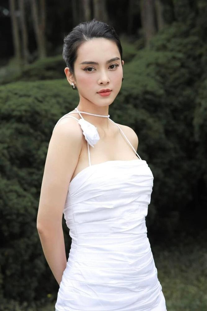 Những mẫu ảnh xinh đẹp nổi tiếng Hà thành 10 năm trước giờ ra sao?-12