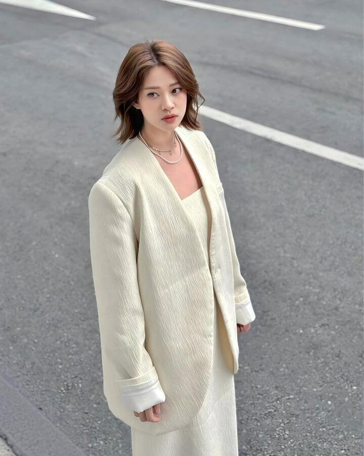 Những mẫu ảnh xinh đẹp nổi tiếng Hà thành 10 năm trước giờ ra sao?-7