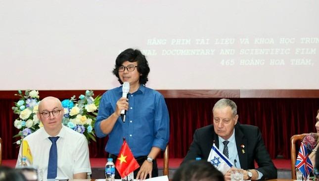 Hủy hàng loạt show trước siêu bão YAGI đổ bộ-2