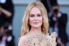 Vừa tới LHP Venice, Nicole Kidman nhận tin mẹ qua đời đột ngột