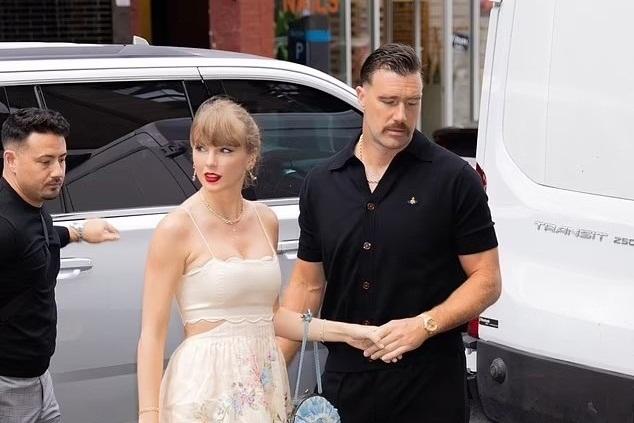 Hai nữ tỷ phú Selena Gomez và Taylor Swift nguội lạnh-5