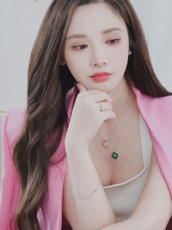 Đúng 17h chiều nay, thứ Hai 9/9/2024, 3 con giáp tay cầm vàng, miệng ngậm ngọc, sung túc hơn người, thu nhập tăng gấp 4 gấp 5-2