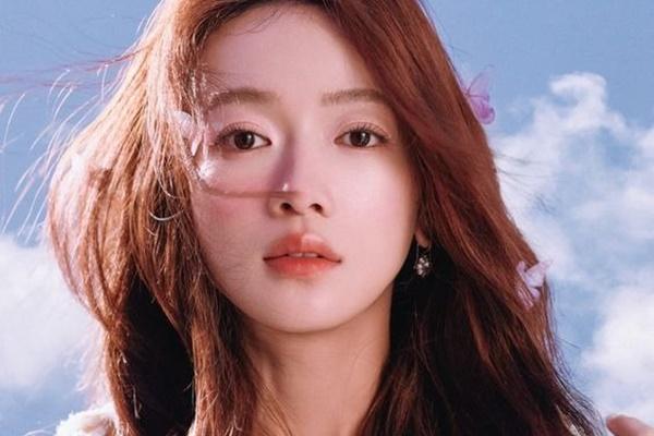 Đúng 12h trưa nay, thứ Ba 10/9/2024, 3 con giáp tài lộc rủng rỉnh, vàng đeo khắp người-2