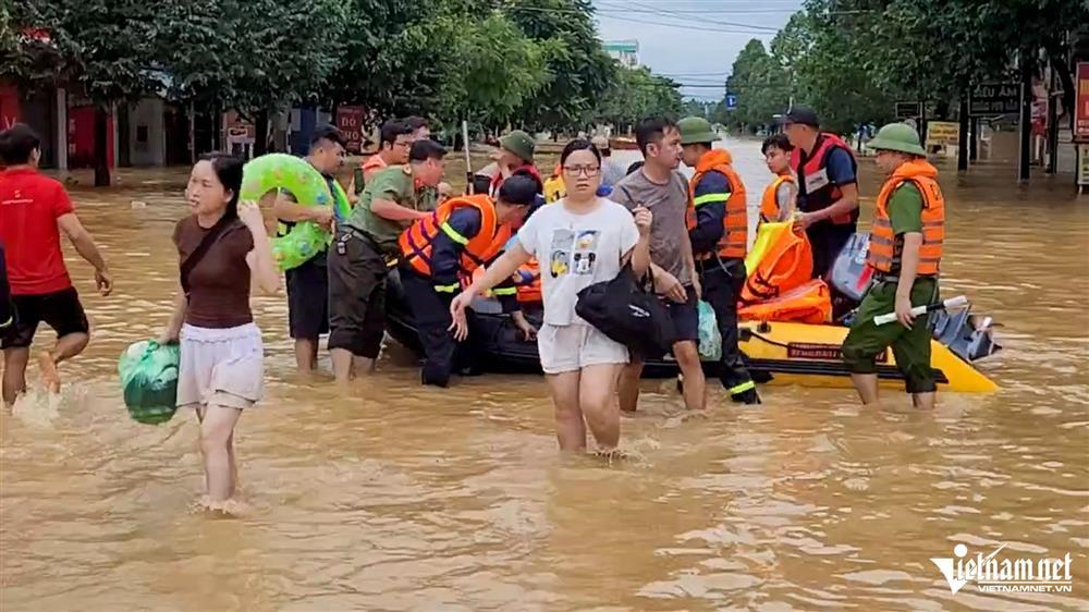 Những điều cần lưu ý cho các đoàn cứu trợ vùng lũ sau bão Yagi-1