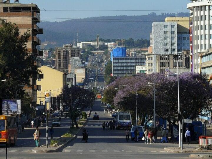 Thú vị quốc gia duy nhất trên thế giới vẫn đang ở năm 2016-1