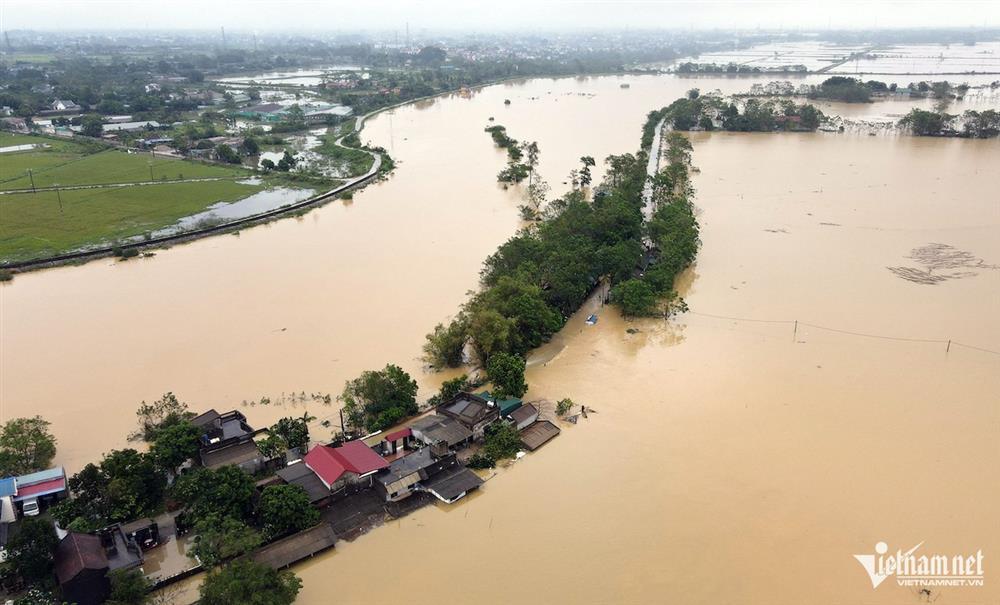 Hà Nội tập trung ứng phó lũ lớn, bảo đảm an toàn đê điều-1