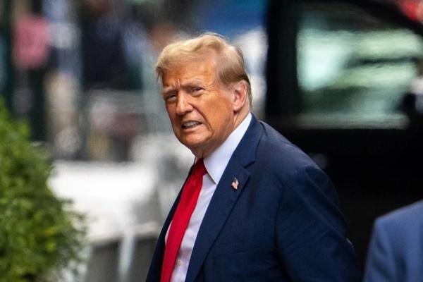 Phản ứng của bà Harris sau vụ nổ súng nhằm vào ông Trump-2