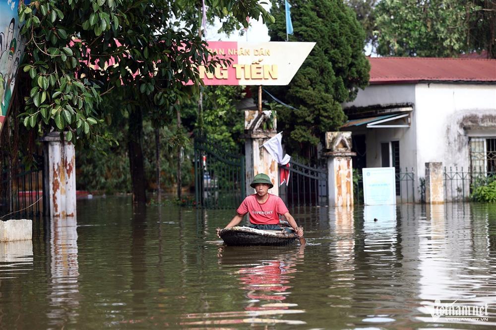 Hà Nội còn 30 nghìn người chưa được về nhà vì ngập lụt-1