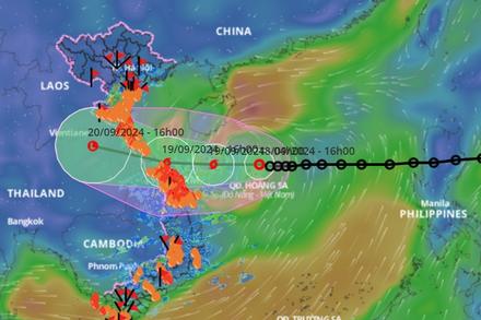 Xuất hiện tin giả bão số 4 đã vào miền Trung, Trung tâm khí tượng cảnh báo khẩn - 2sao