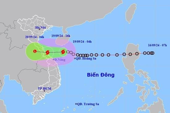 Tin bão số 4 khẩn cấp: Gió giật cấp 10, cách Đà Nẵng hơn 200km