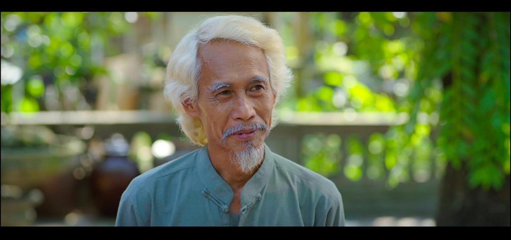 Nghệ sĩ có gương mặt khắc khổ nhất màn ảnh Việt có vợ trẻ đẹp kém 25 tuổi là ai?-8