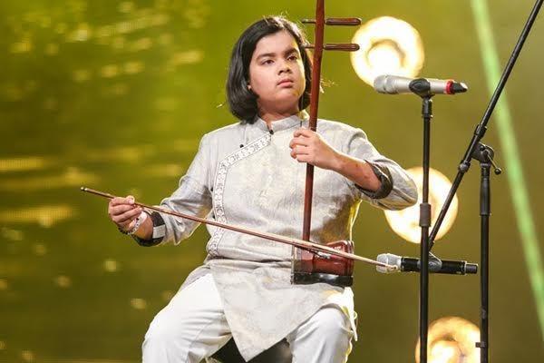 Cậu bé Việt kiều từng gây sốt Vietnam Idol Kids tuổi 18 được học bổng trường ĐH đắt đỏ bậc nhất Việt Nam-6