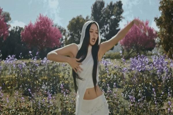 Nhiều nghệ sĩ quyền lực bỏ phiếu cho bà Harris làm tổng thống Mỹ-4