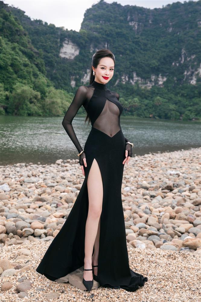 Hoa hậu Thanh Thủy gợi cảm-1