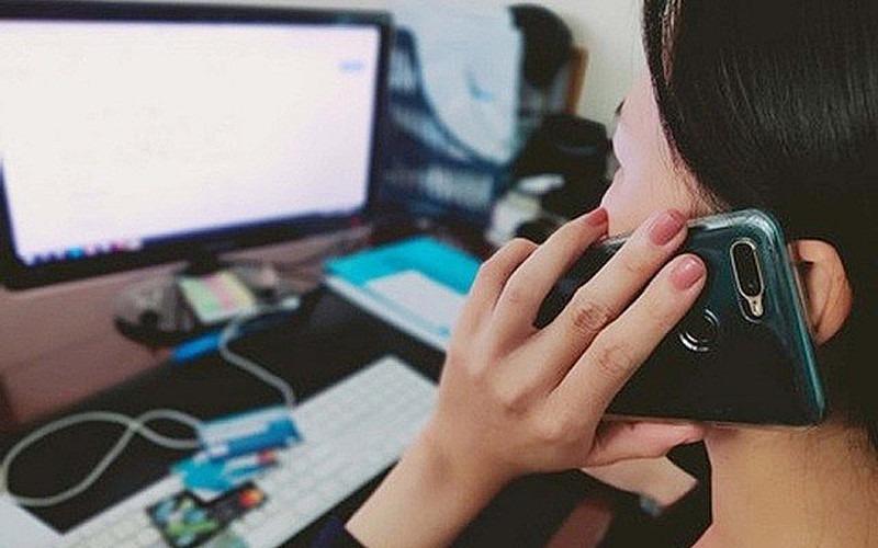 Người phụ nữ ở Hà Nội tham gia bán hàng online bị mất gần 500 triệu-1