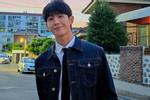 Gia thế khủng của mỹ nam Jung Hae In phim 'Love Next Door'